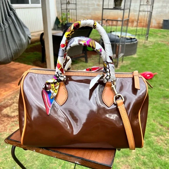 Dooney & Bourke Satchel Handbag Patent Leather - Picture 3 of 12